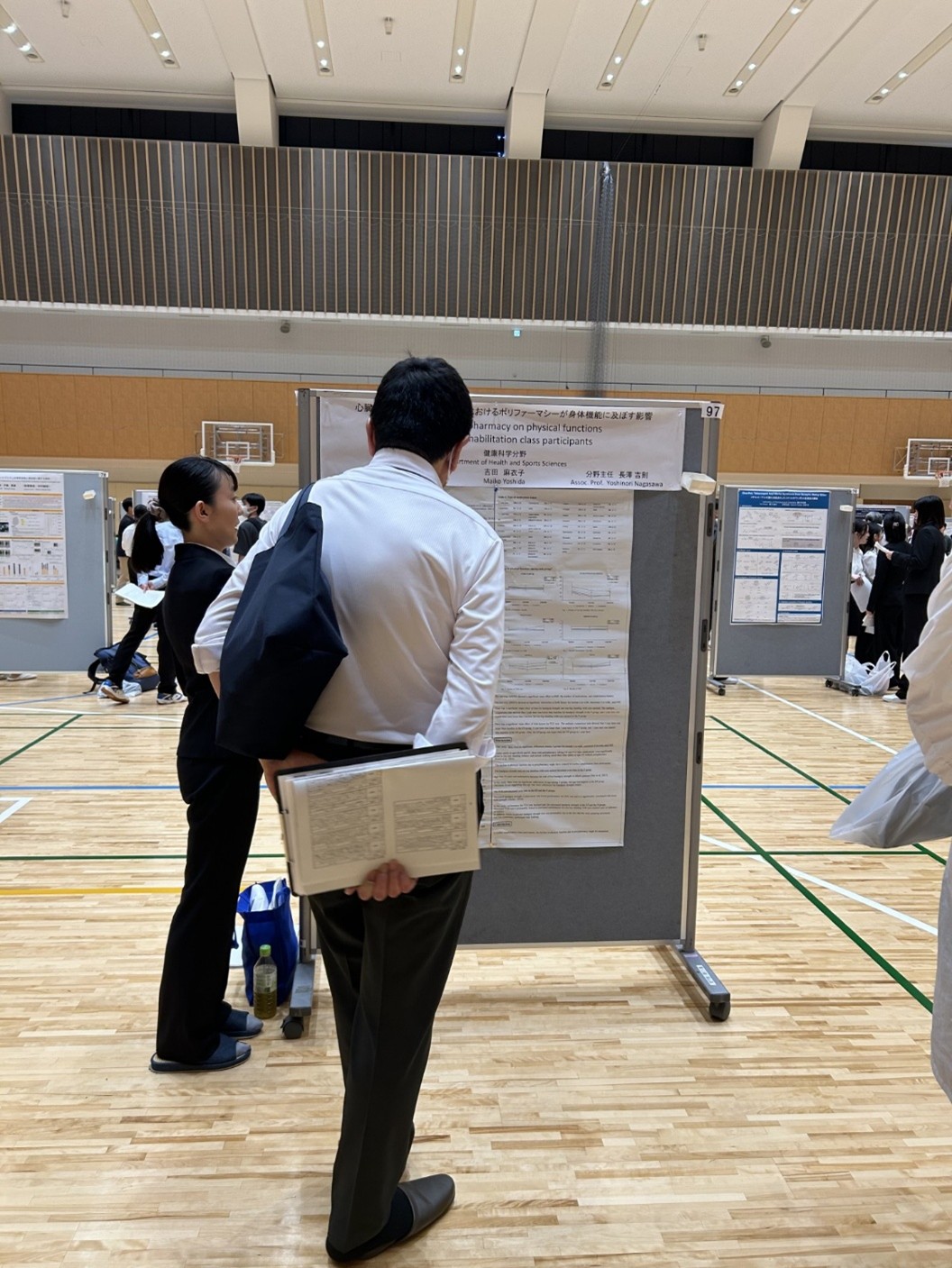 2025年度総合薬学研究・総合薬学演習卒業論文発表会