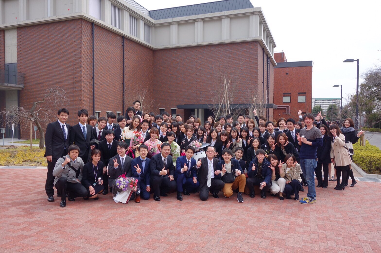 2016年度卒業写真 in 京都薬科大学BSRC前